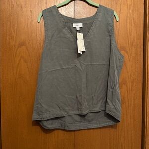 Evereve Sleeveless V-Neck Tank Top - Slate Gray/Olive